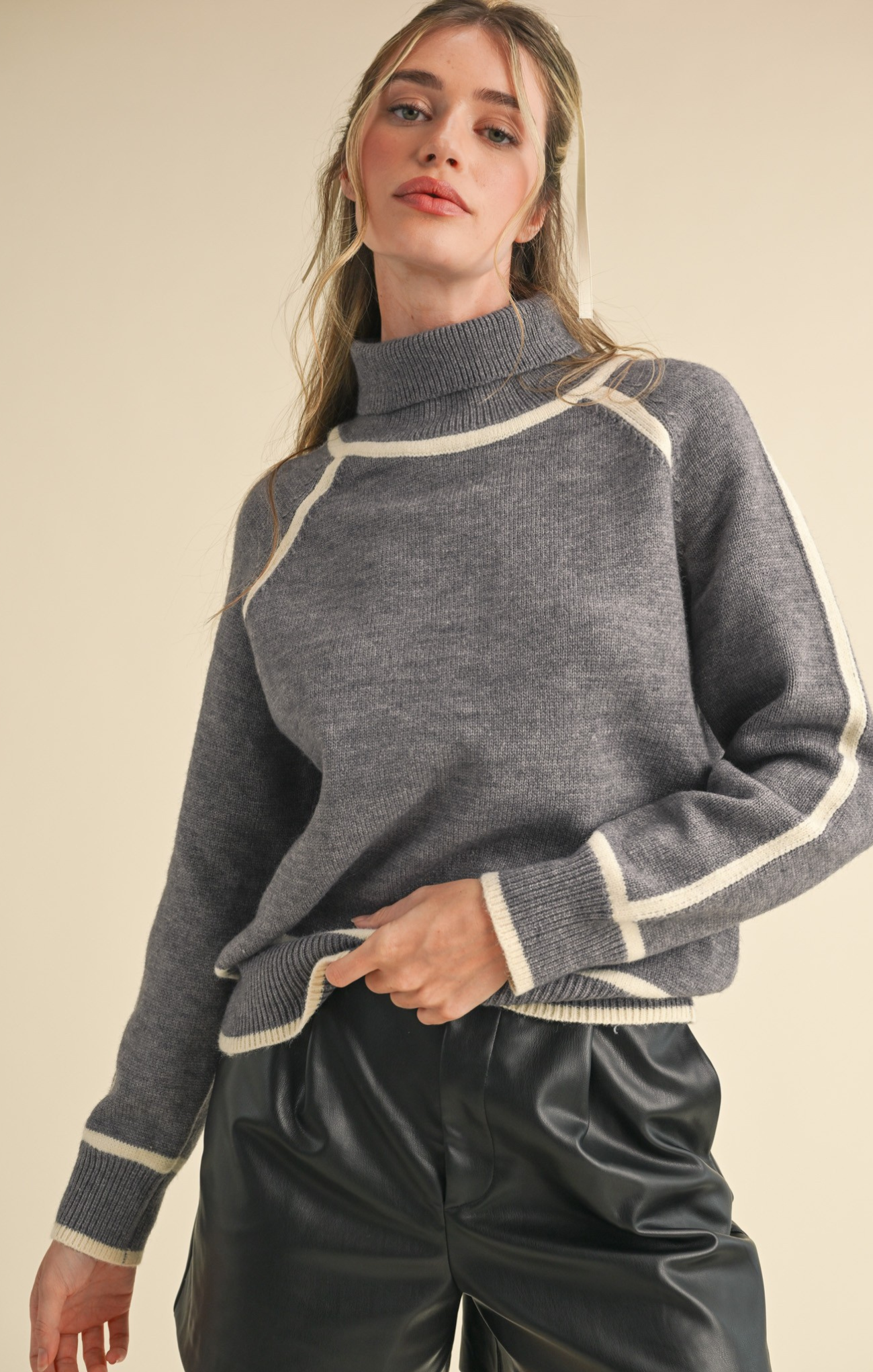 Shop At Grace, Alena Contrast Sweater, heather grey, contrast stitching, holiday sweater, longs sleeves, full length