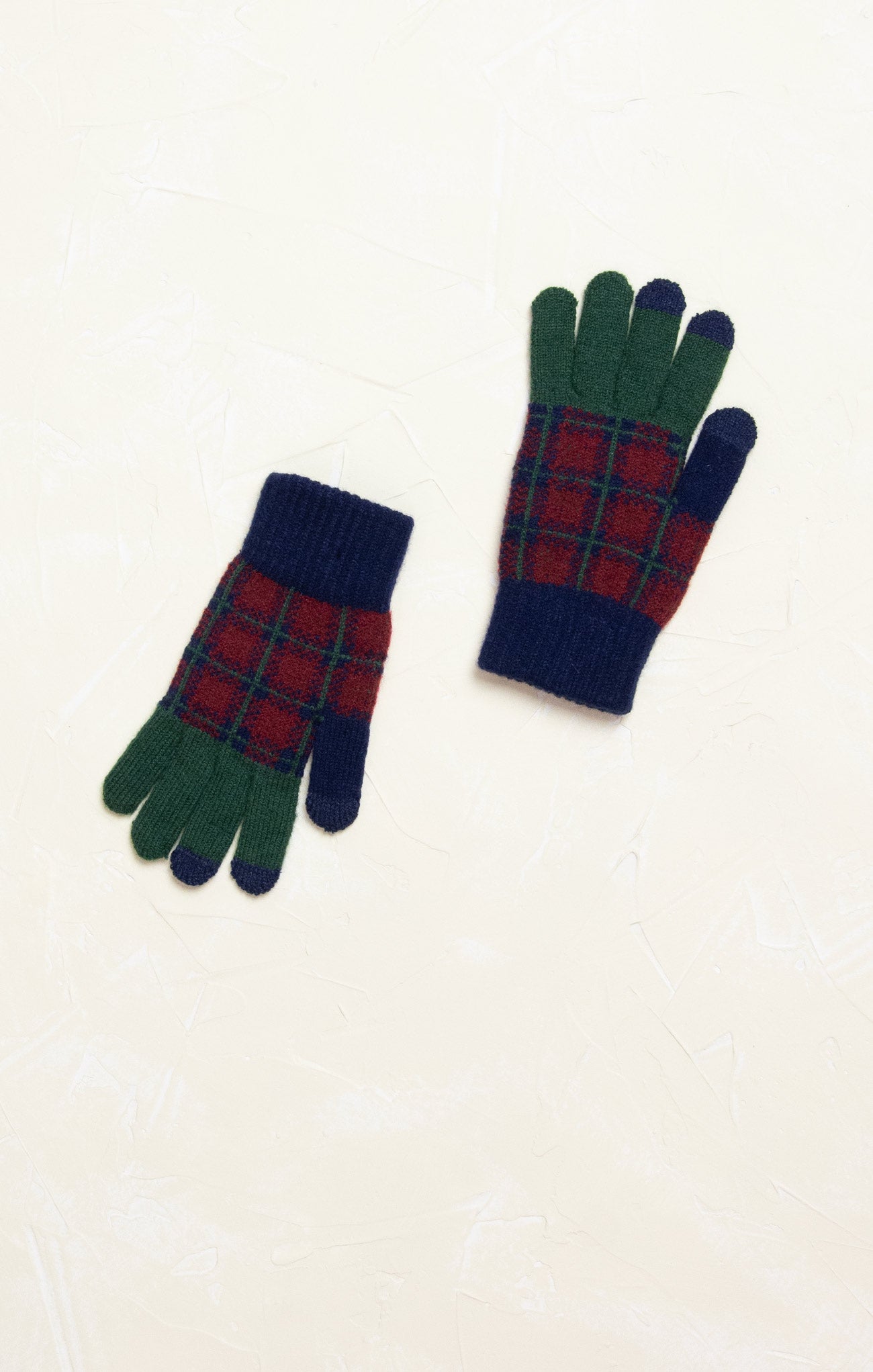 Plaid Knit Gloves, mittens, gloves, plaid pattern, navy cuffs, green fingers