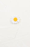 Small Daisy Brooch, pin, brooch, white petals, yellow