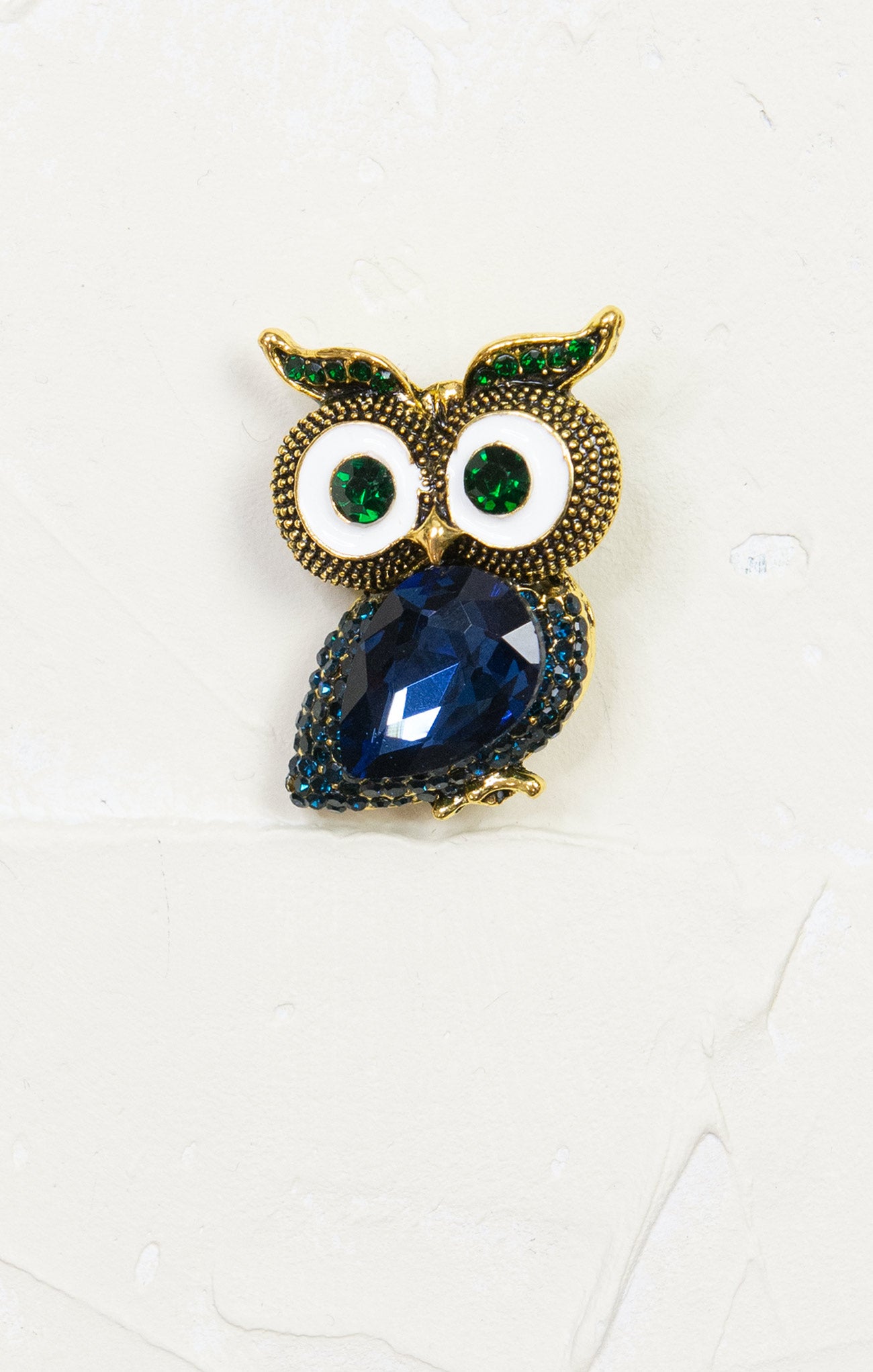 Vintage Owl Brooch, blue, vintage feel, gold hardware