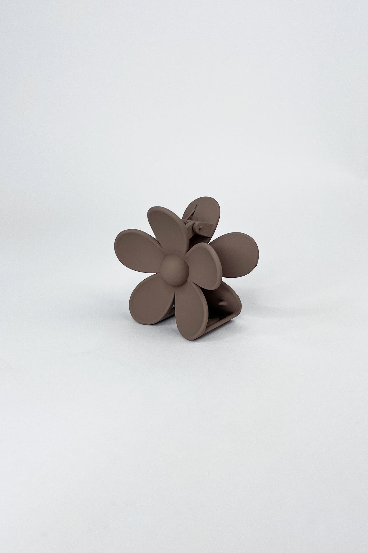 Colette Matte Flower Clip